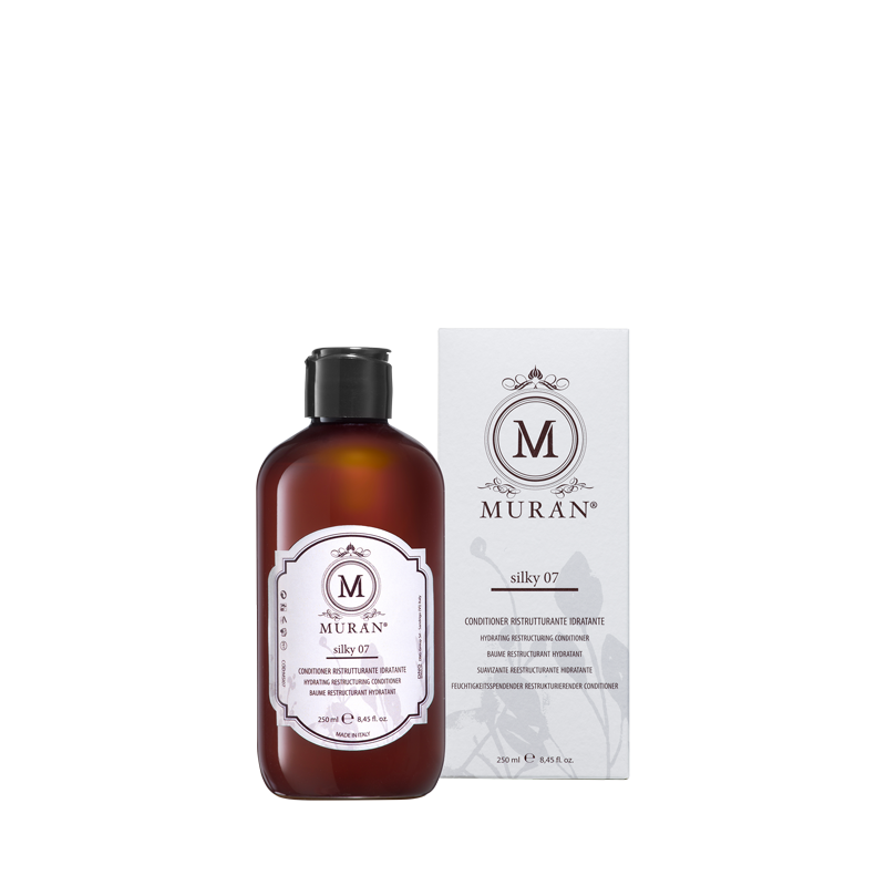 Hydrating restructuring conditioner silky 07